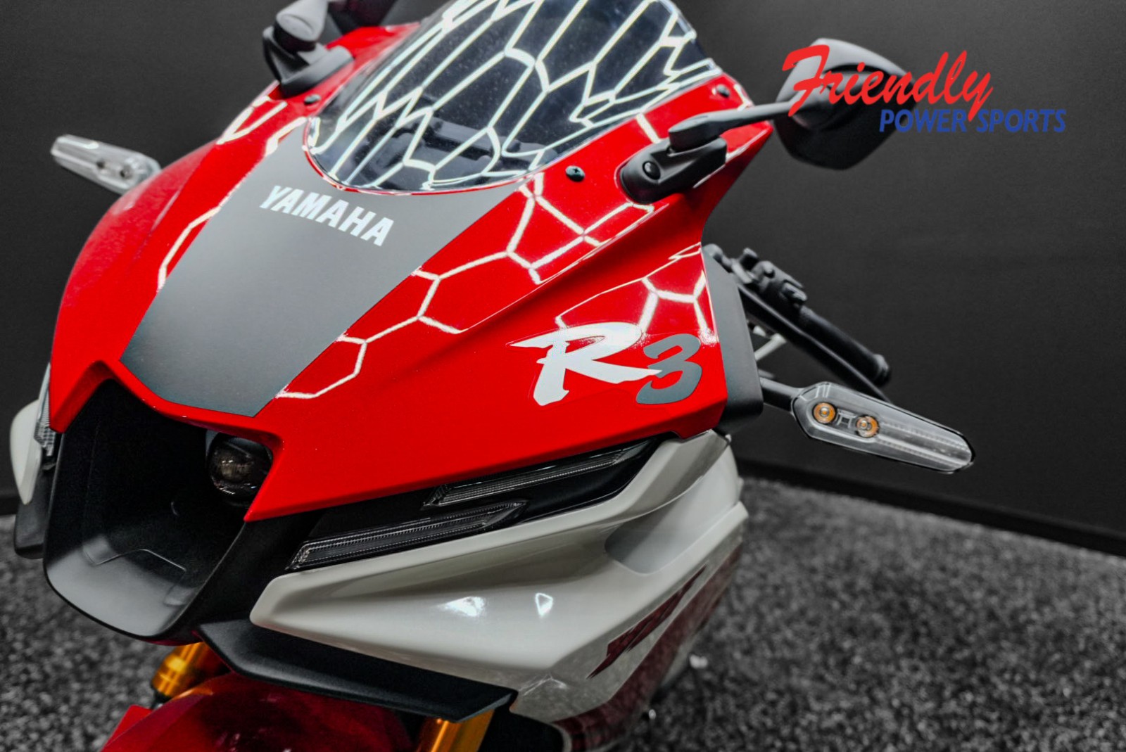 2026 YAMAHA YZF-R3 ABS 70th Anniversary Edition