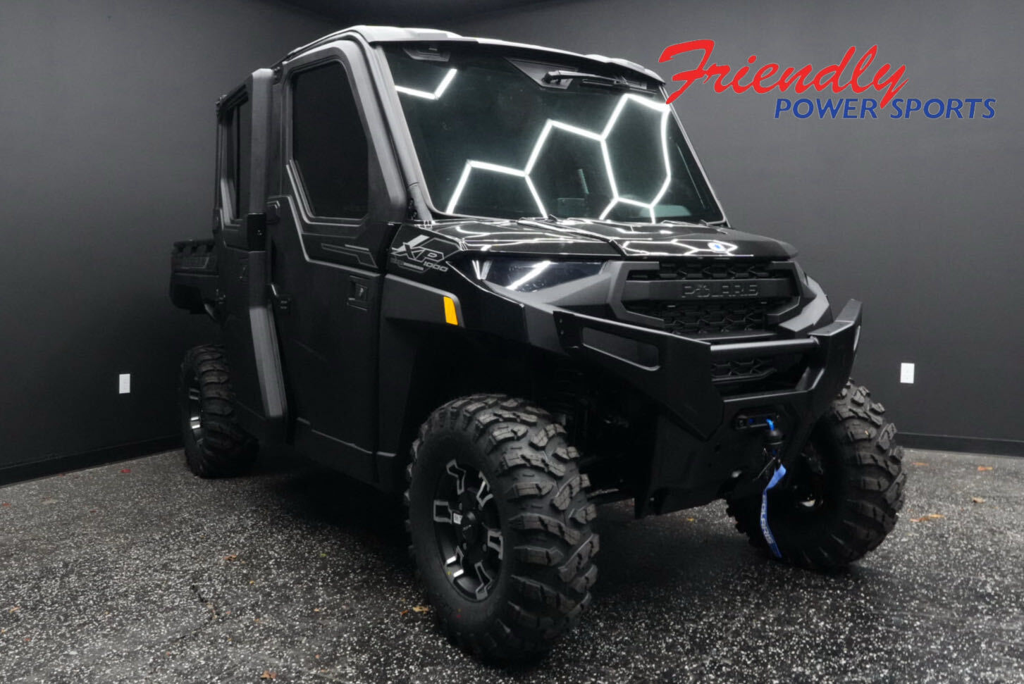 2027 POLARIS RGR CREW XP 1000 NS TX ED - BLACK CRYSTAL