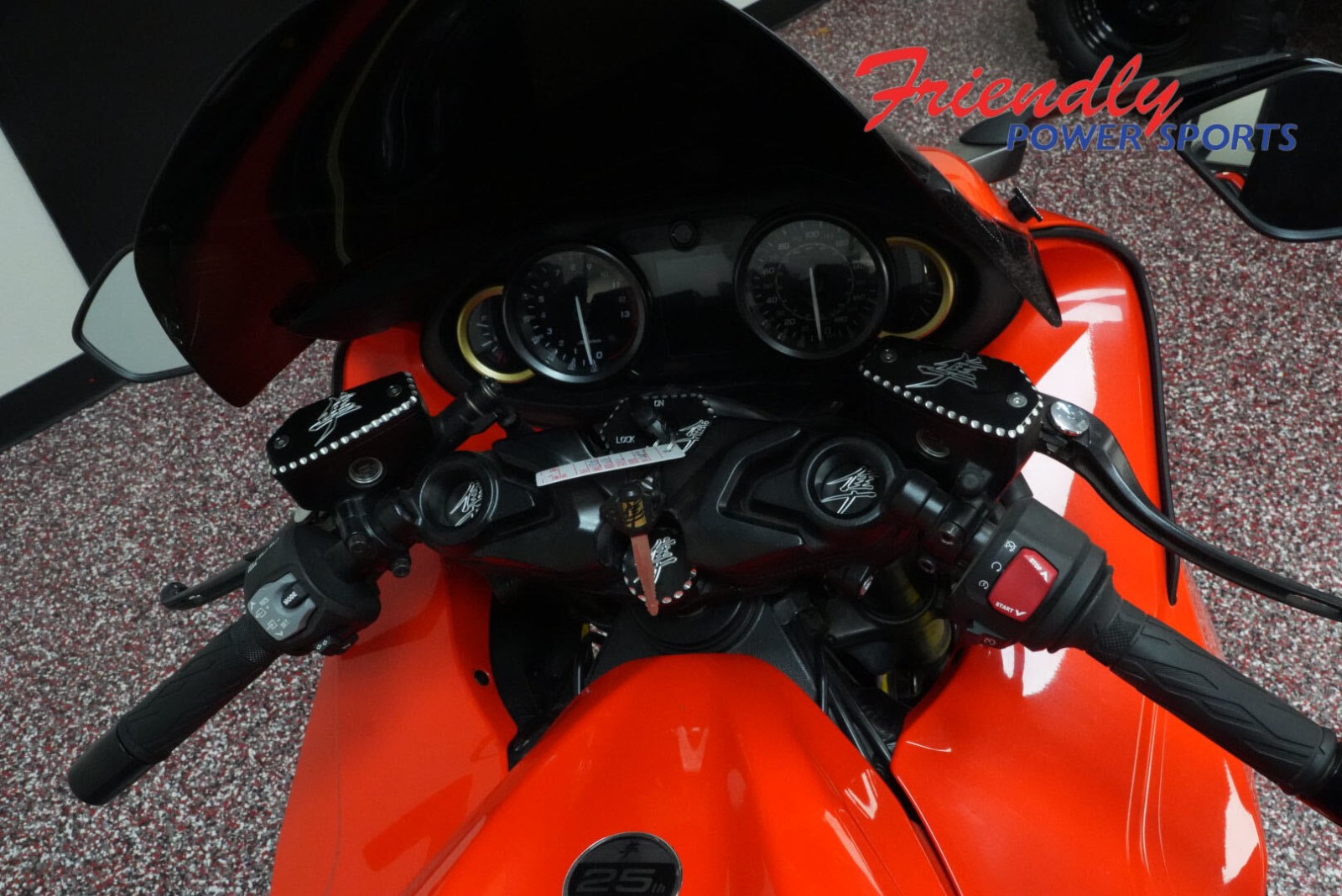 2024 SUZUKI HAYABUSA 25th Anniversary Edition