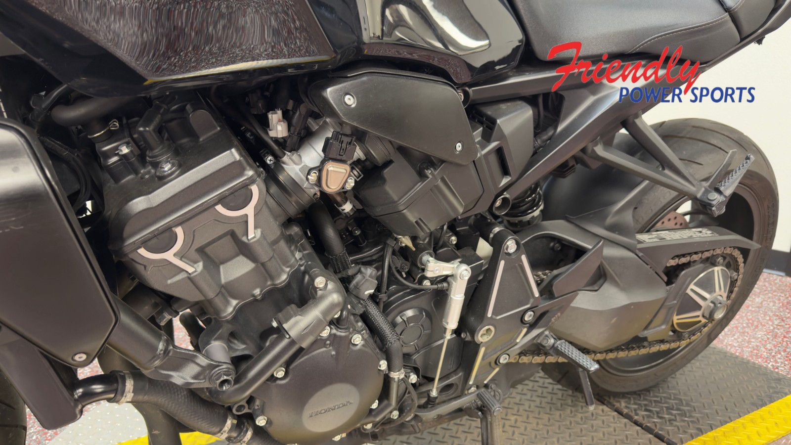 2022 HONDA CB1000R ABS