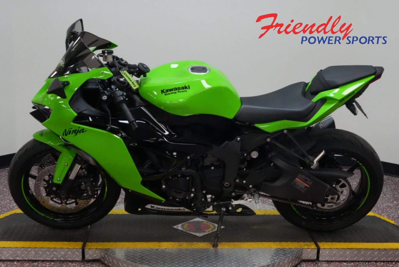2025 KAWASAKI NINJA ZX-6R