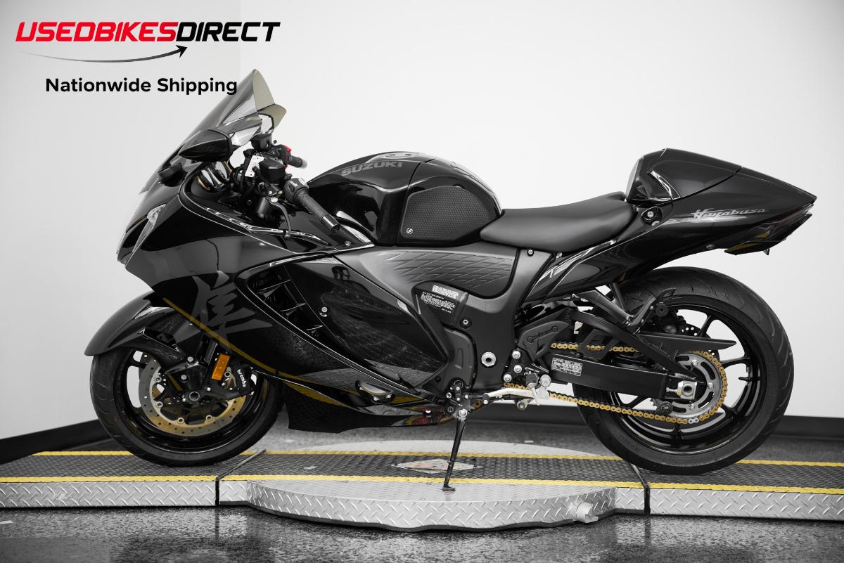 2025 SUZUKI HAYABUSA