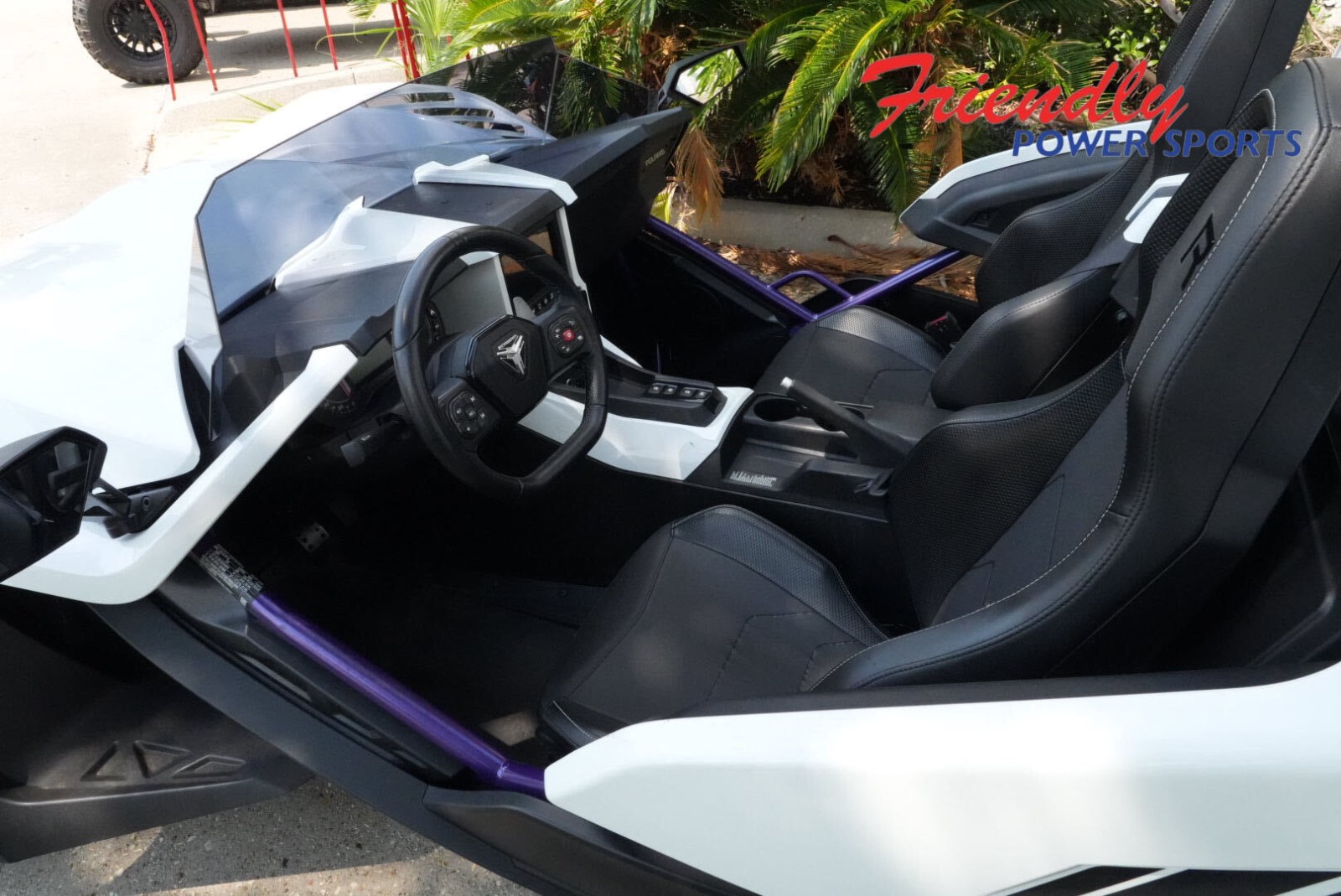 2024 SLINGSHOT SLINGSHOT R AUTODRIVE