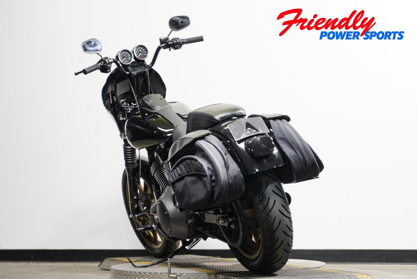 2017 HARLEY-DAVIDSON DYNA LOW RIDER S