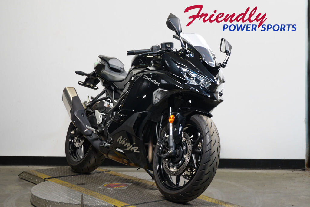 2025 KAWASAKI NINJA ZX400 ABS