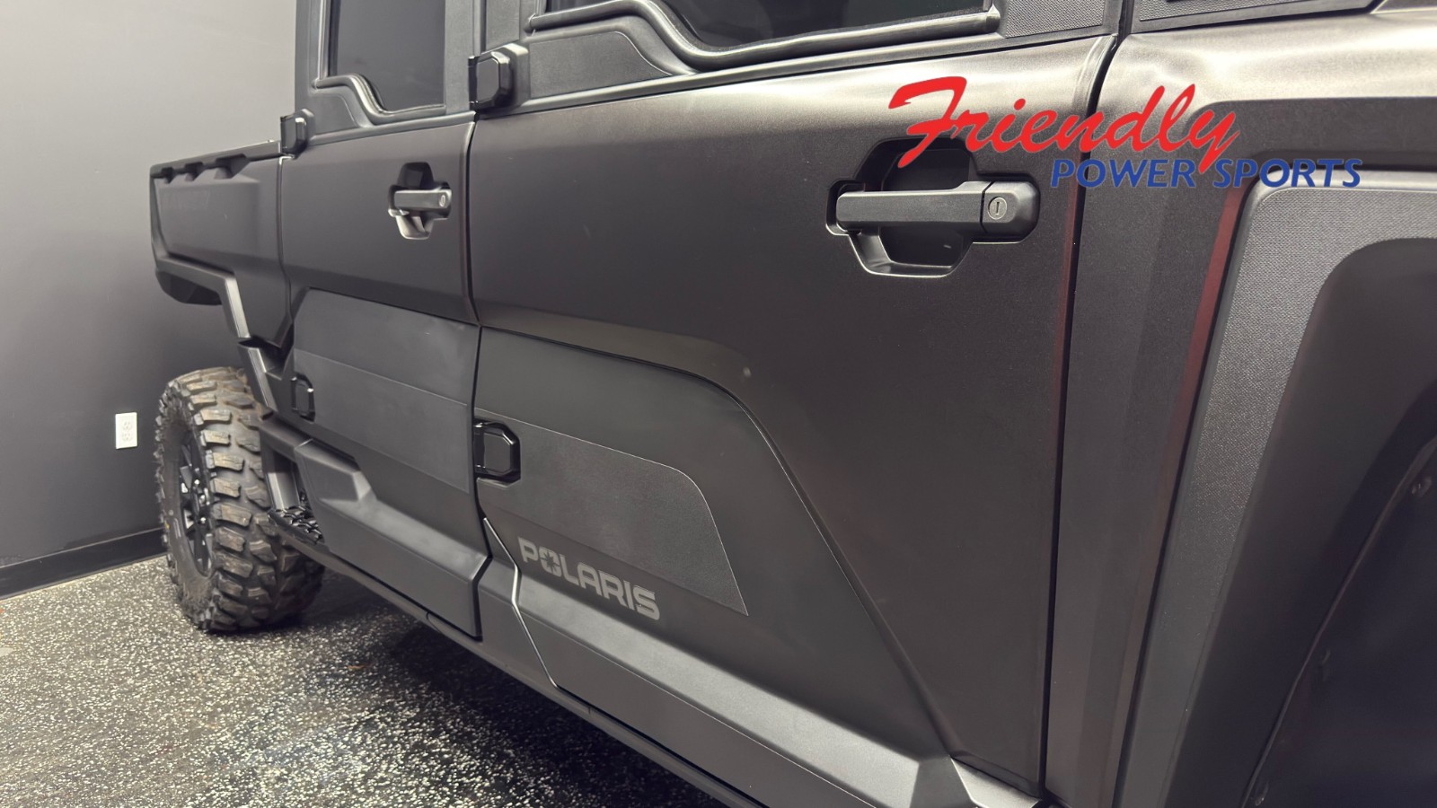 2027 POLARIS RGR CREW XD 1500 NS ULT - SUPER GRAPHITE