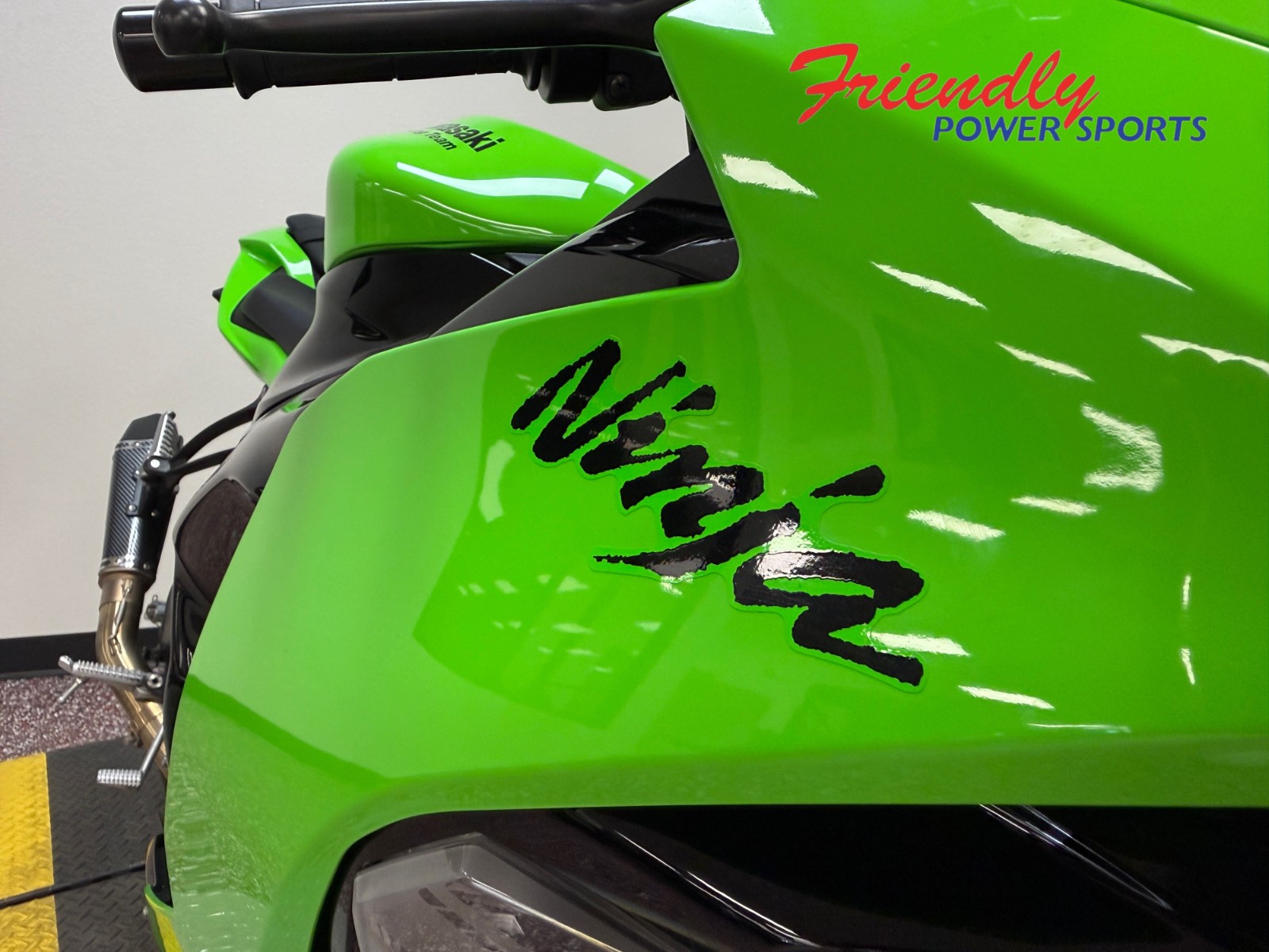 2025 KAWASAKI NINJA ZX-6R