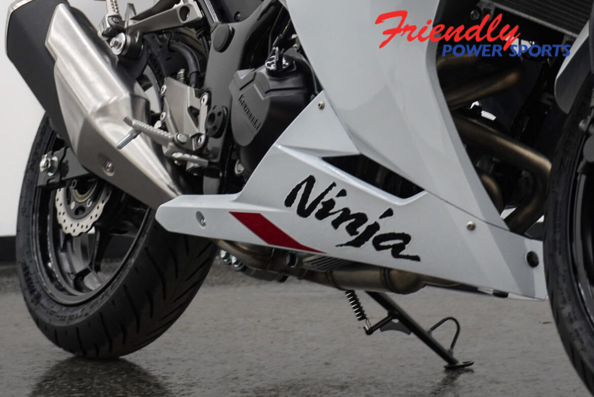 2026 KAWASAKI NINJA 300 ABS