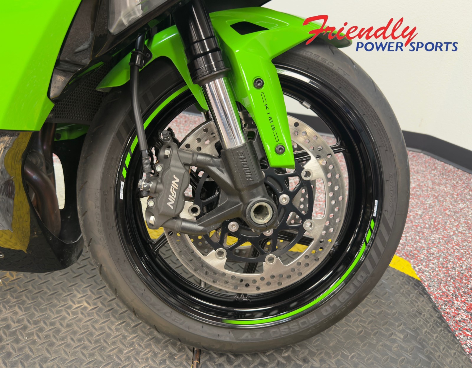 2025 KAWASAKI NINJA ZX-6R