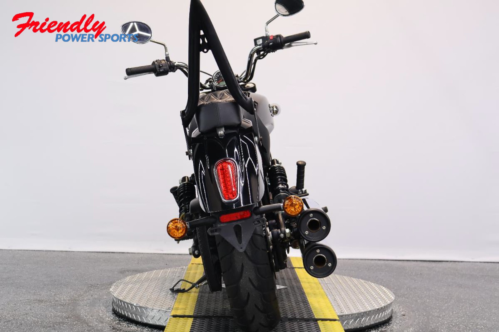 2023 INDIAN Scout Base