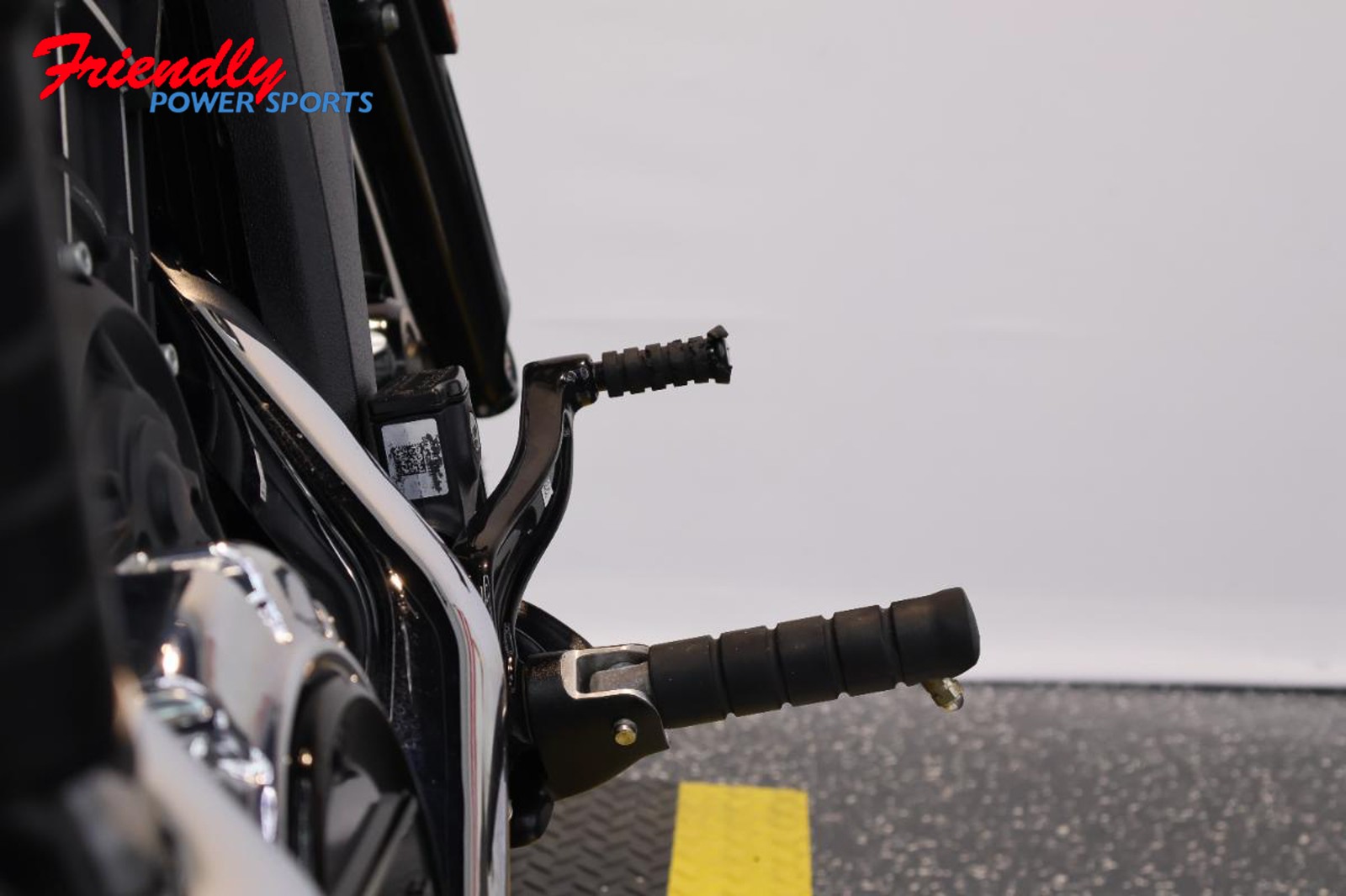 2023 INDIAN Scout Base