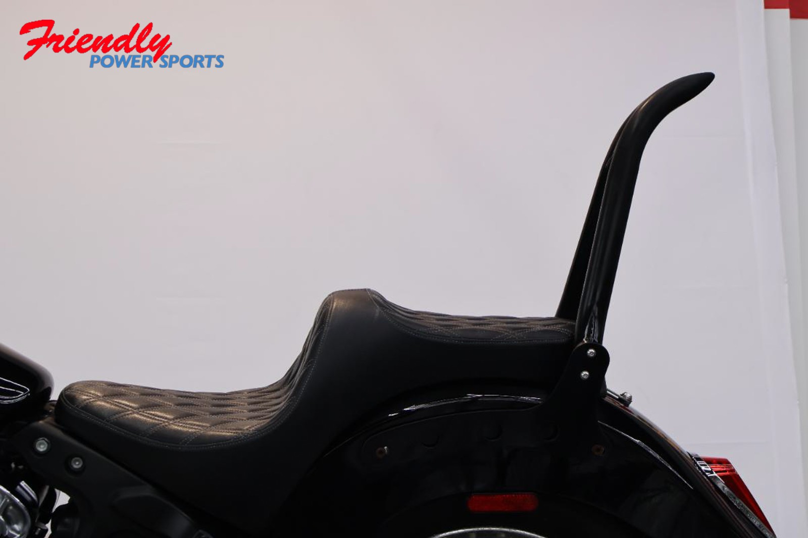 2023 INDIAN Scout Base