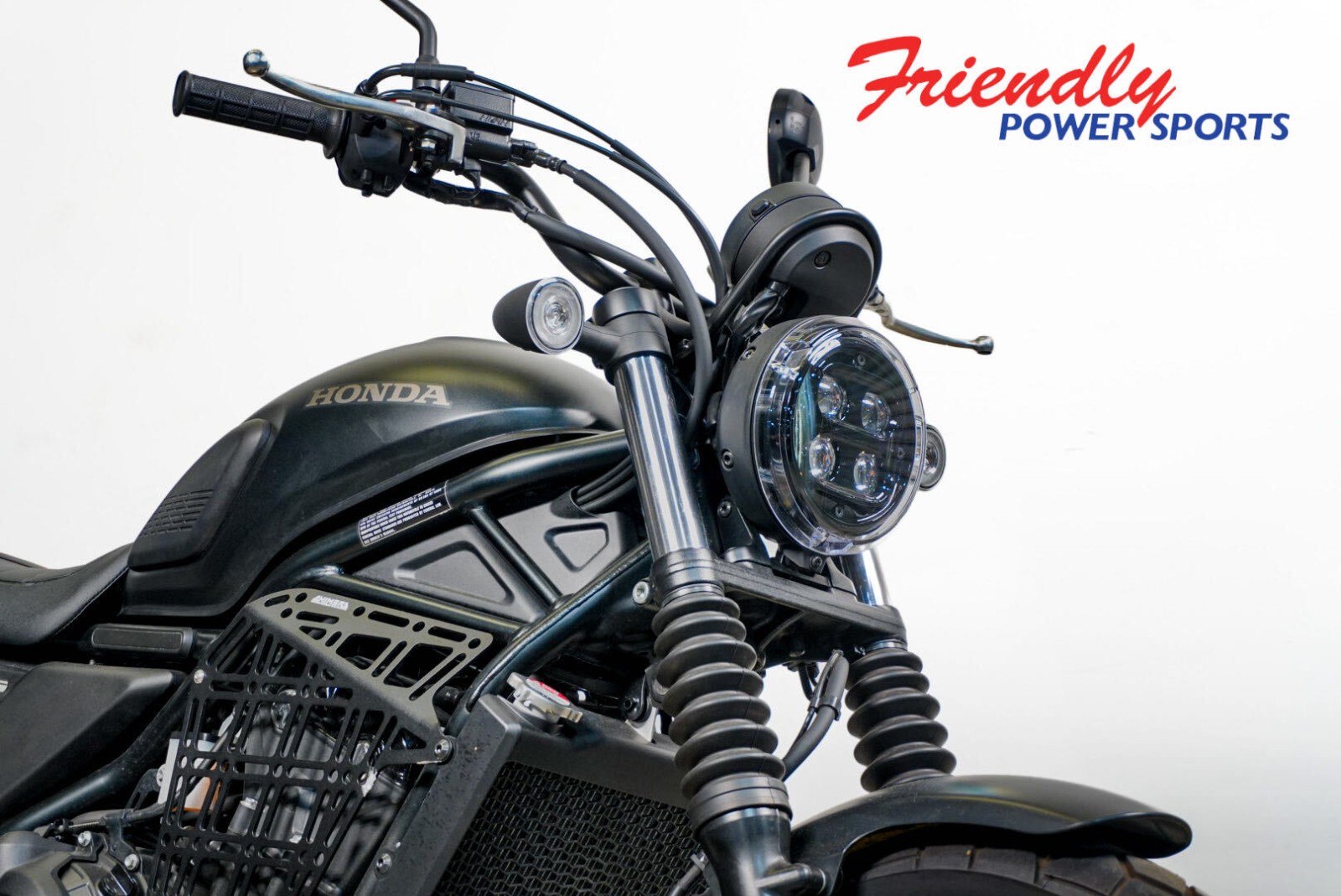 2025 HONDA SCL500