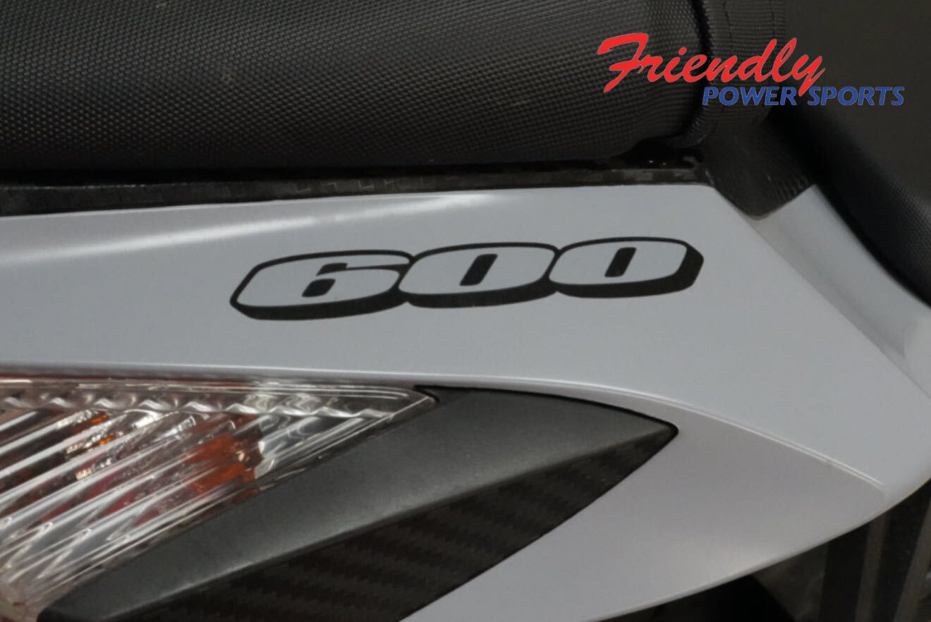 2022 SUZUKI GSX-R600M2