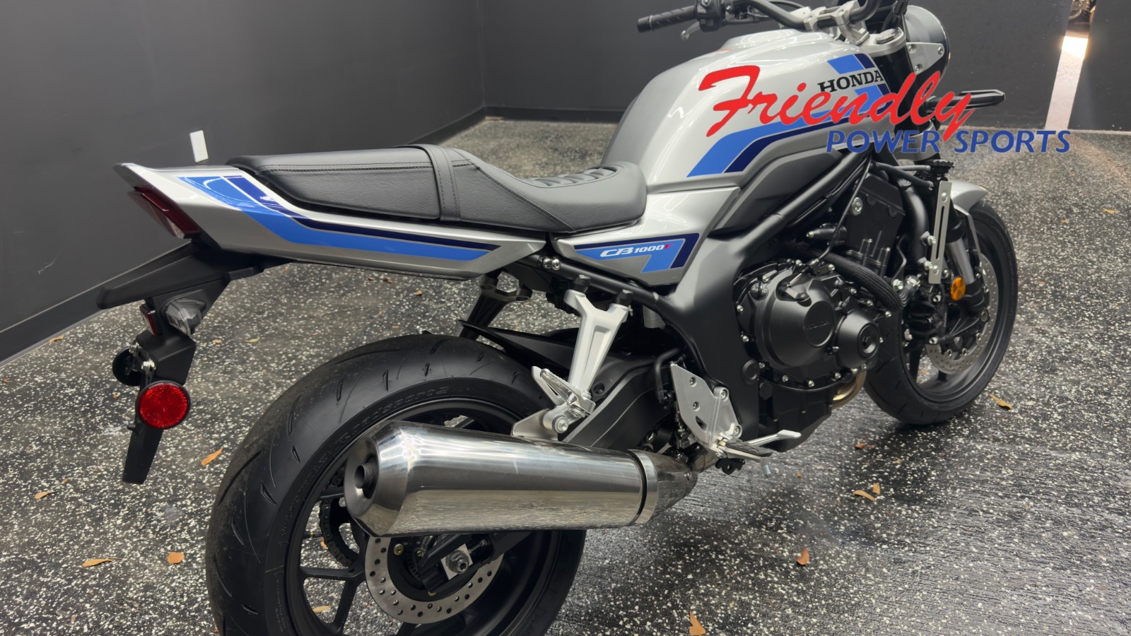 2026 HONDA CB1000FT