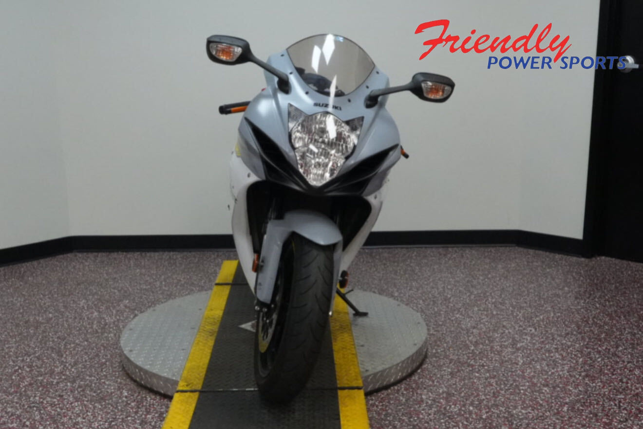 2022 SUZUKI GSX-R600M2