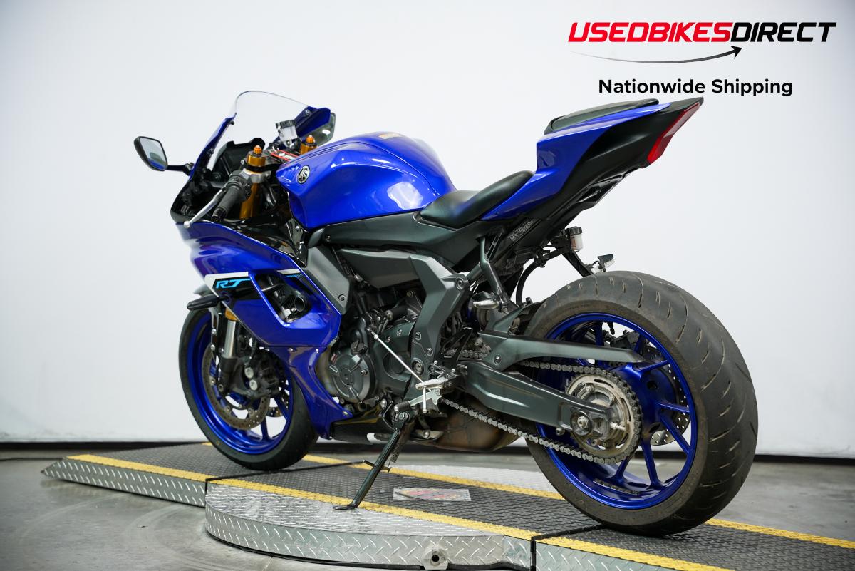 2025 YAMAHA YZF R7