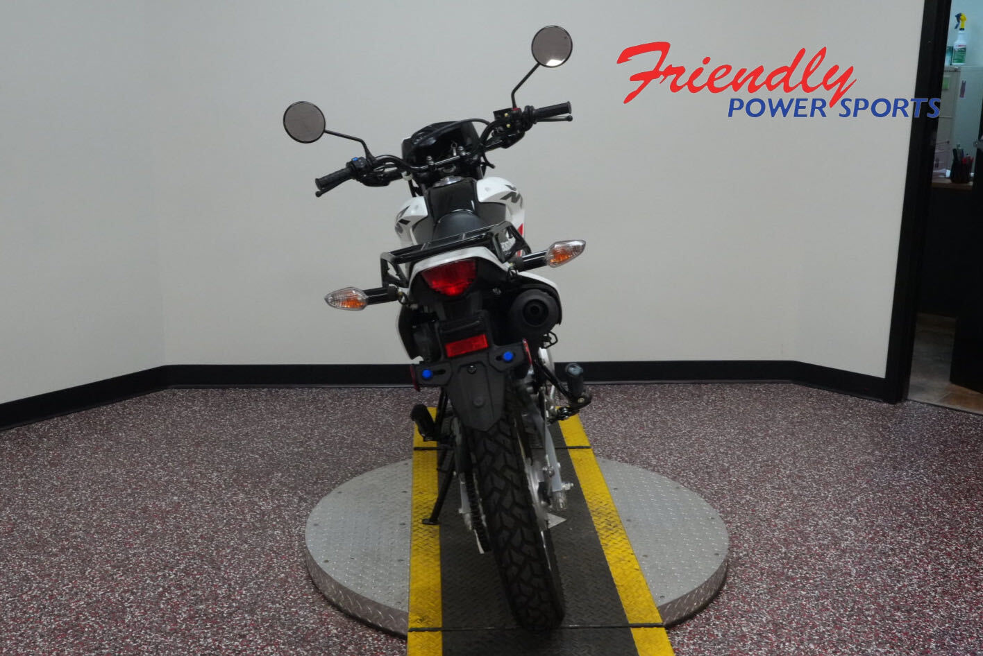 2023 HONDA XR150L