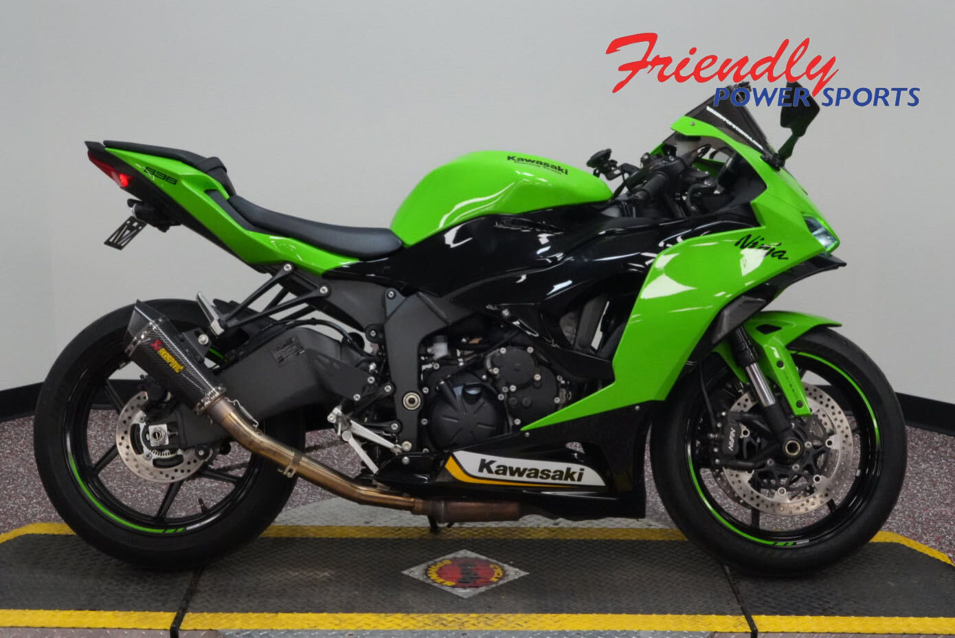 2025 KAWASAKI NINJA ZX-6R