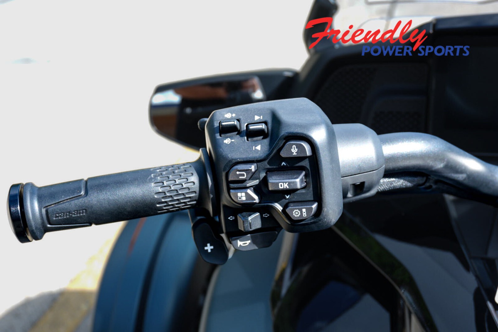 2025 CAN-AM SPYDER F3 LIMITED 1330 SE6 BE SE
