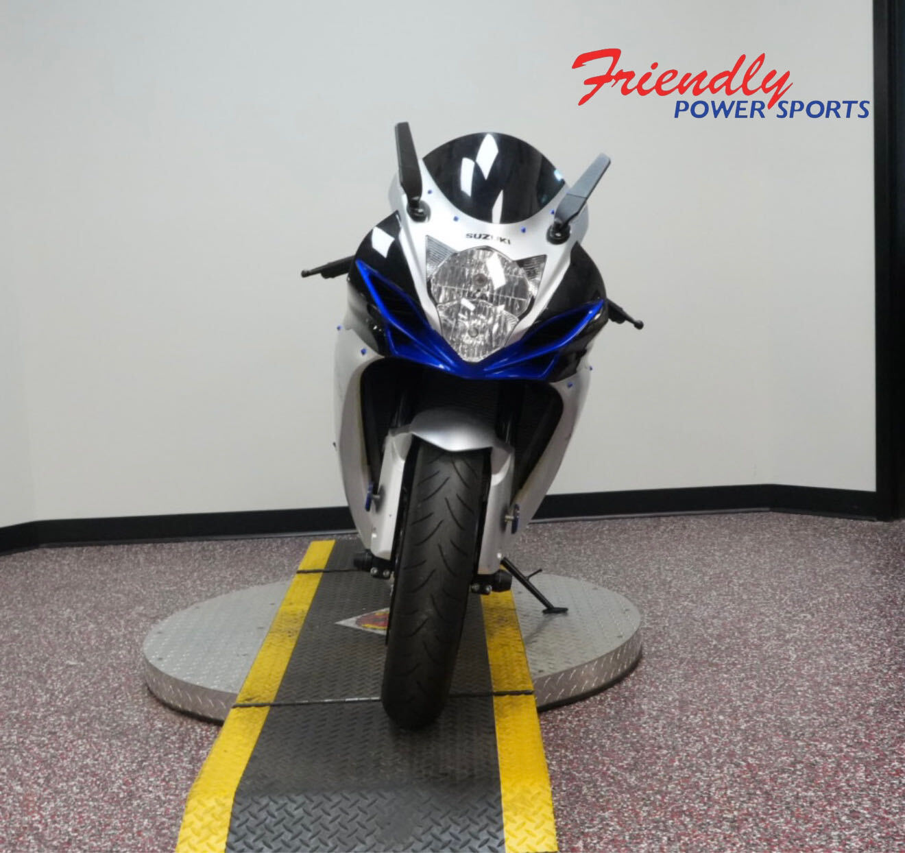 2026 SUZUKI GSX-R600