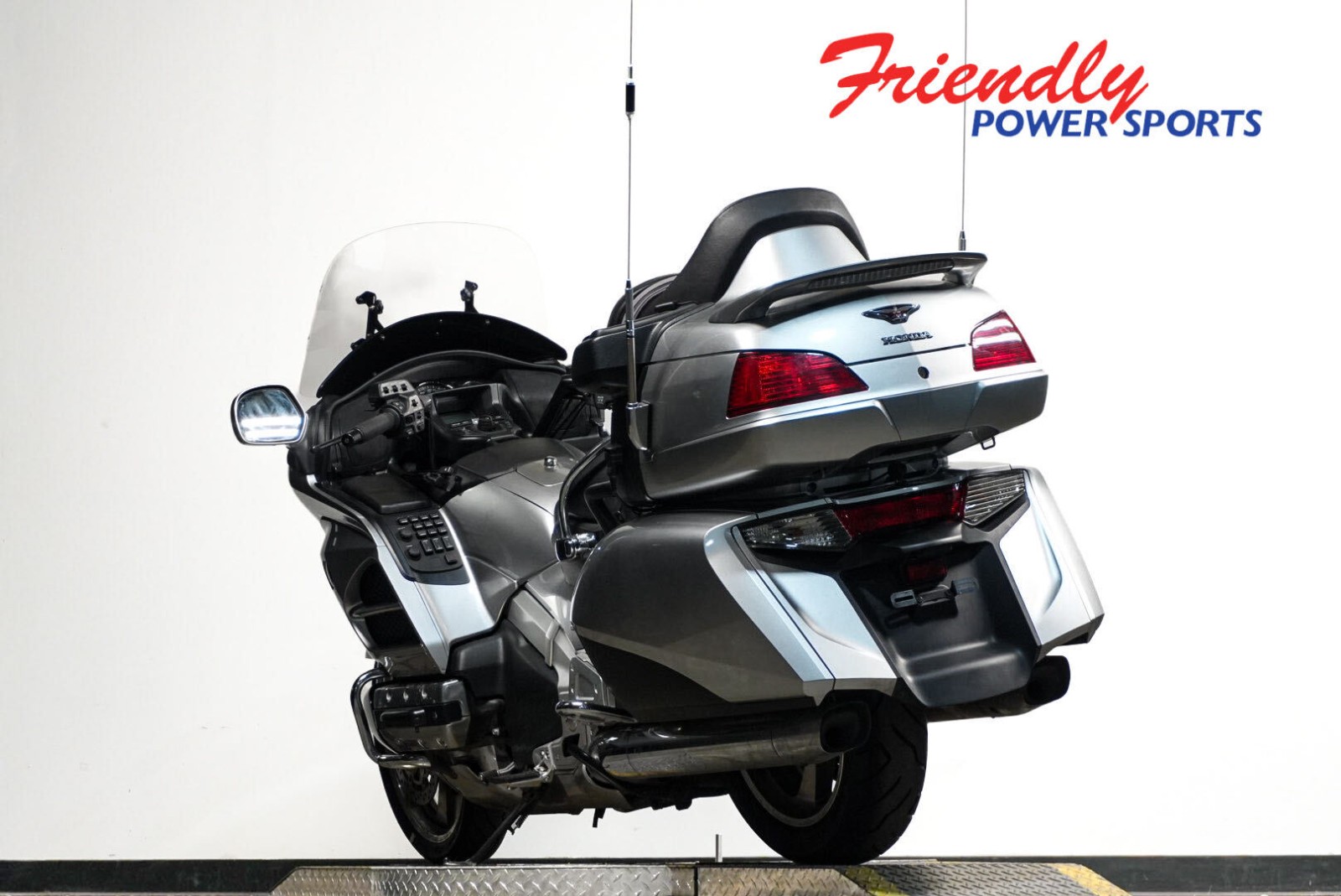 2015 HONDA GOLD WING PREM AUDIO & COMFORT PKG