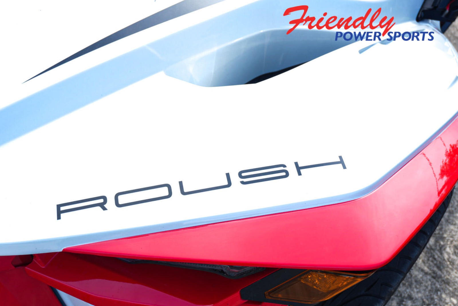 2024 SLINGSHOT SLINGSHOT ROUSH AUTODRIVE, RACETRACK RED