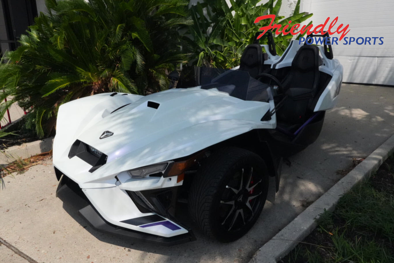 2024 SLINGSHOT SLINGSHOT R AUTODRIVE
