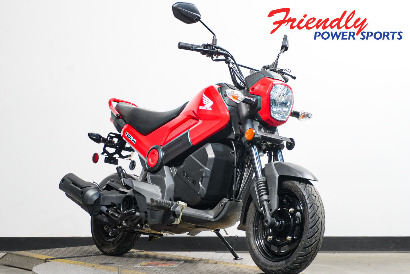 2022 HONDA NAVI