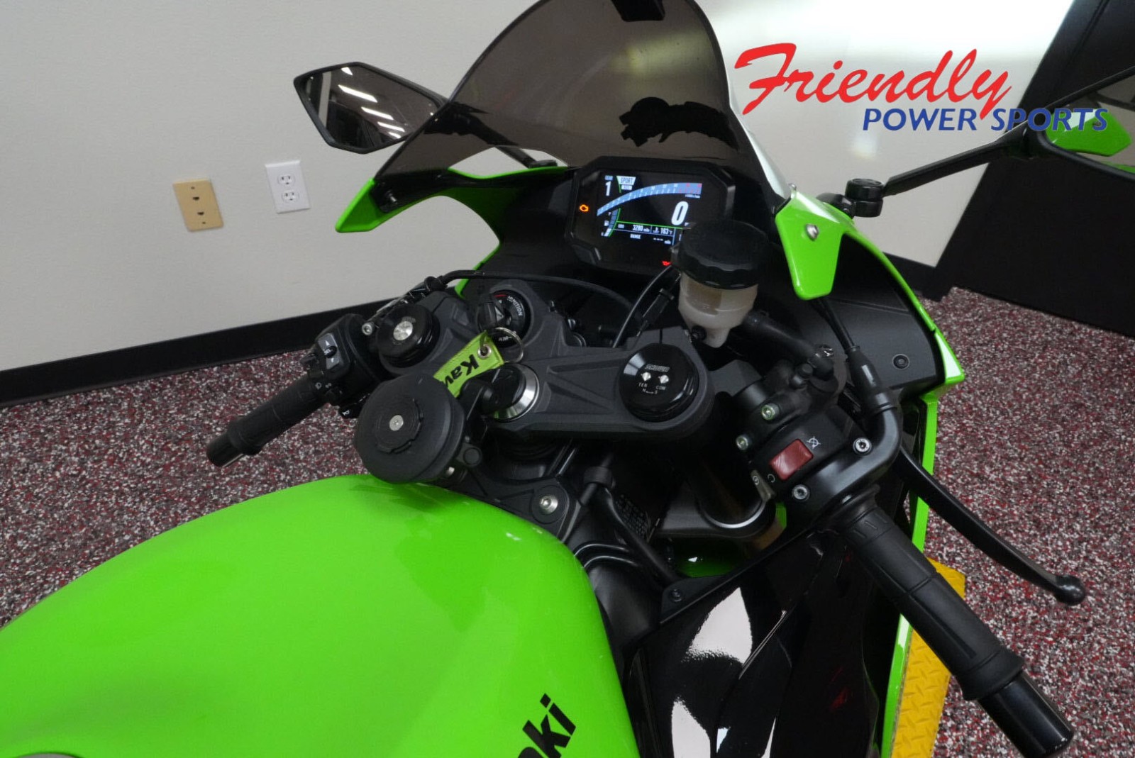 2025 KAWASAKI NINJA ZX-6R
