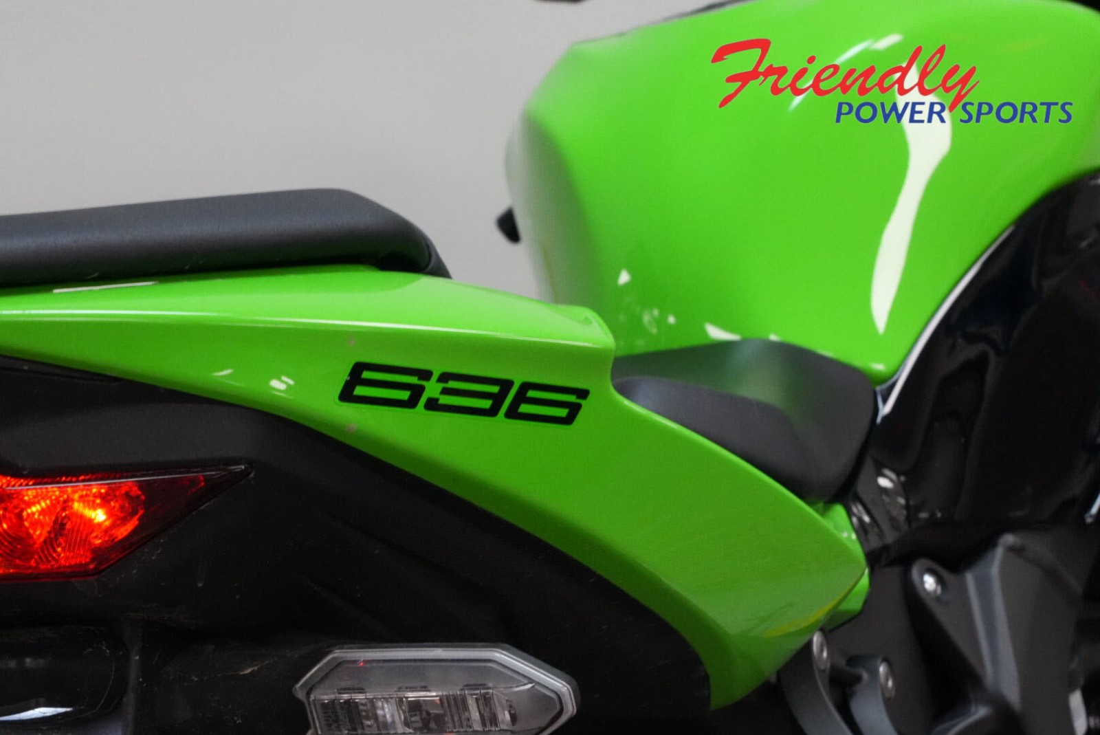 2025 KAWASAKI NINJA ZX-6R