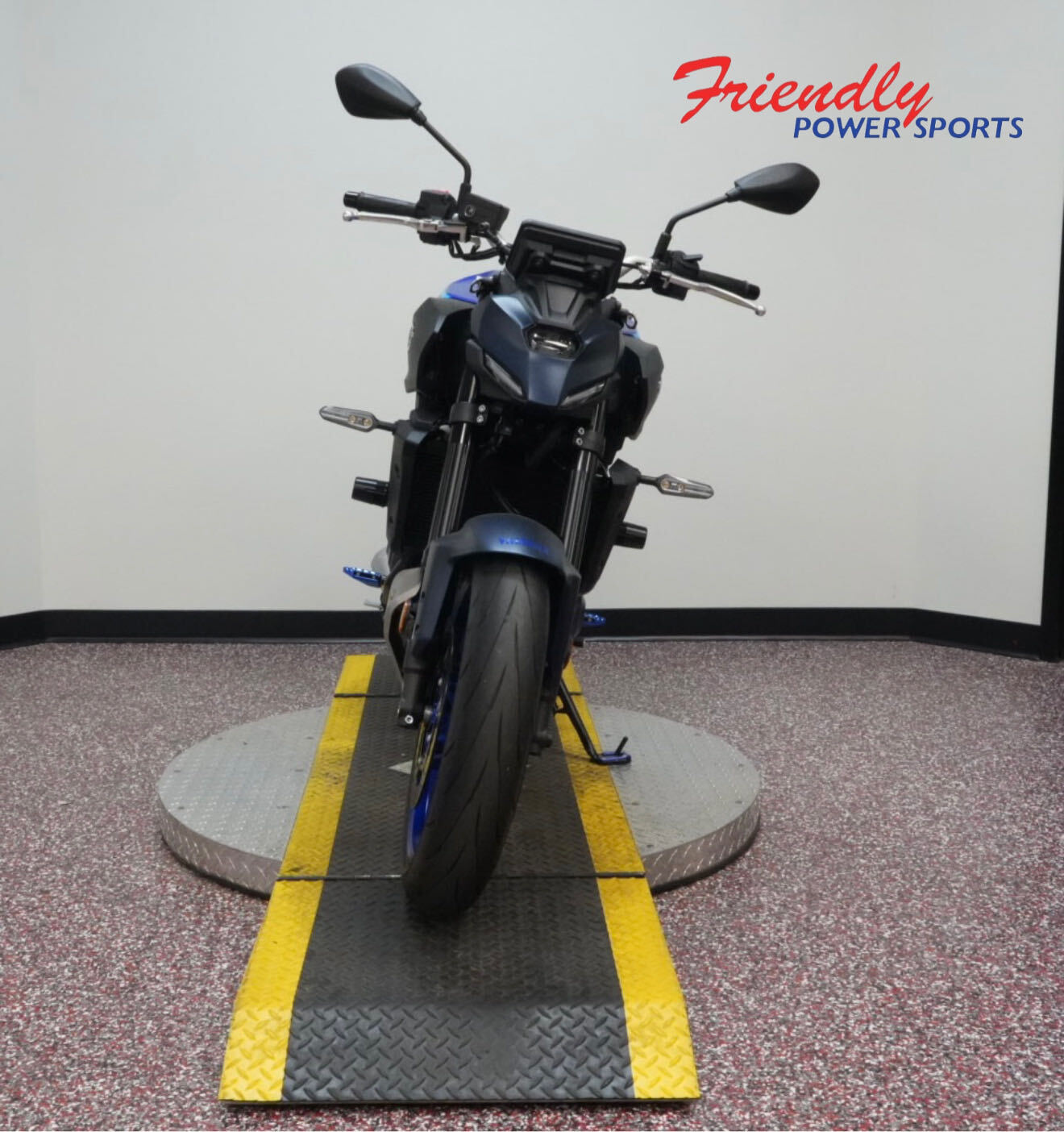 2025 YAMAHA MT-07