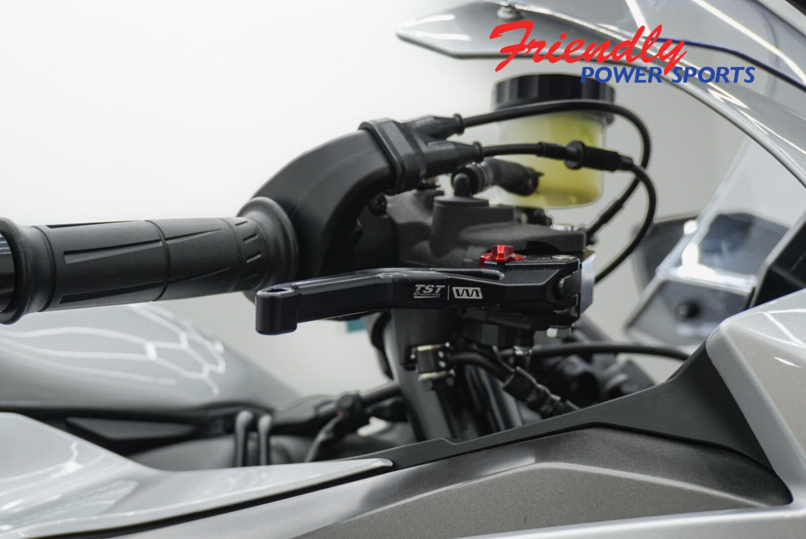 2027 KAWASAKI NINJA ZX-6R ABS