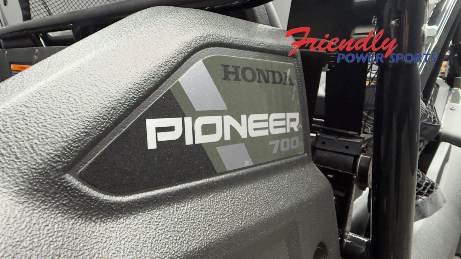 2026 HONDA Pioneer 700 Deluxe