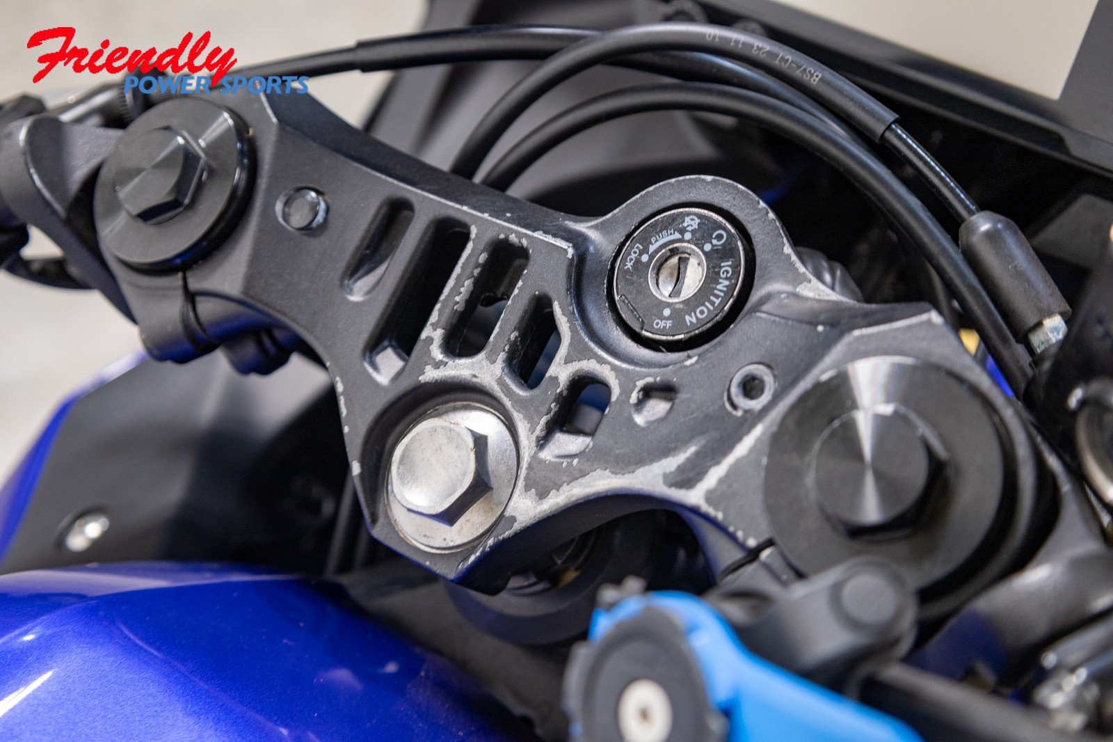 2024 YAMAHA YZF-R3 ABS