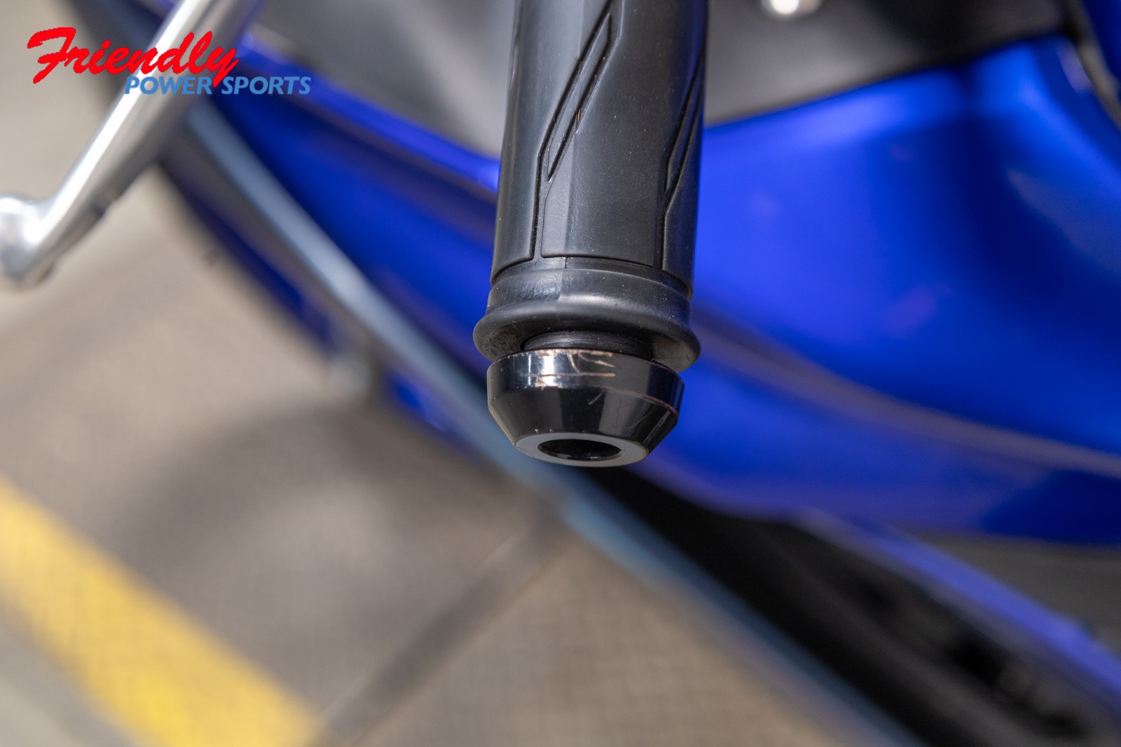 2024 YAMAHA YZF-R3 ABS