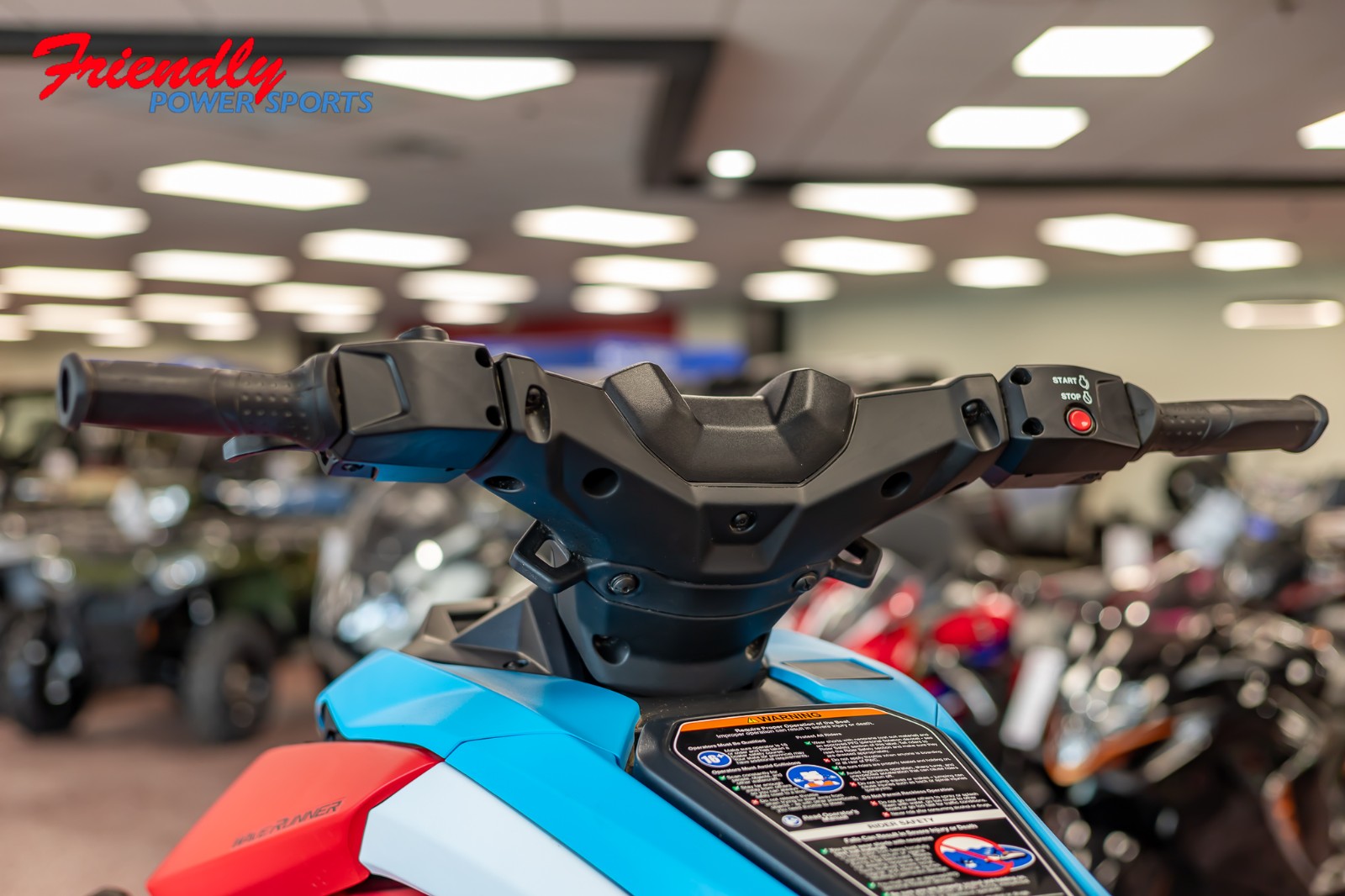 2025 YAMAHA JETBLASTER DLX 2-IMPERIAL RED/BLACK