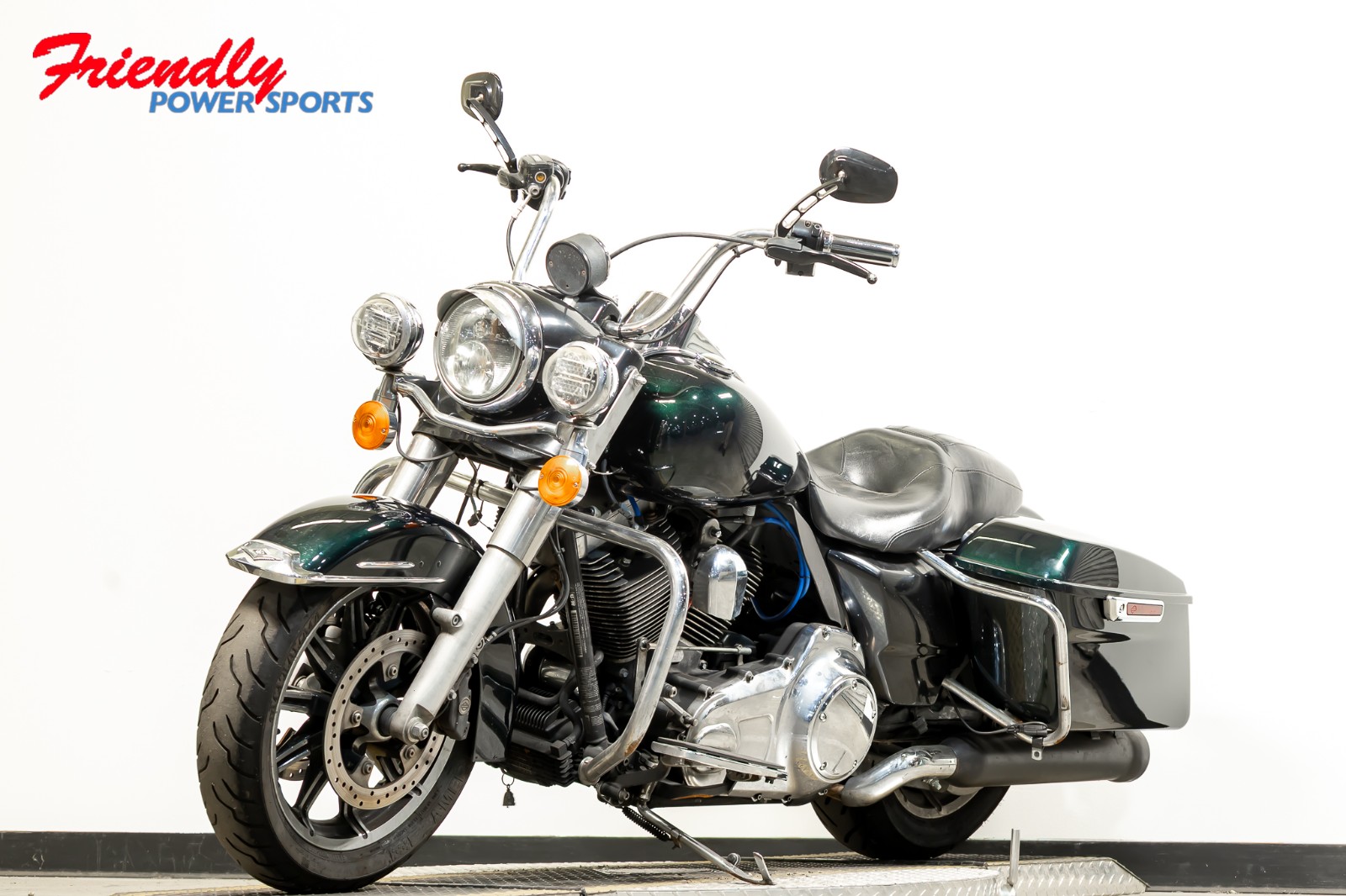 2015 HARLEY-DAVIDSON Road King