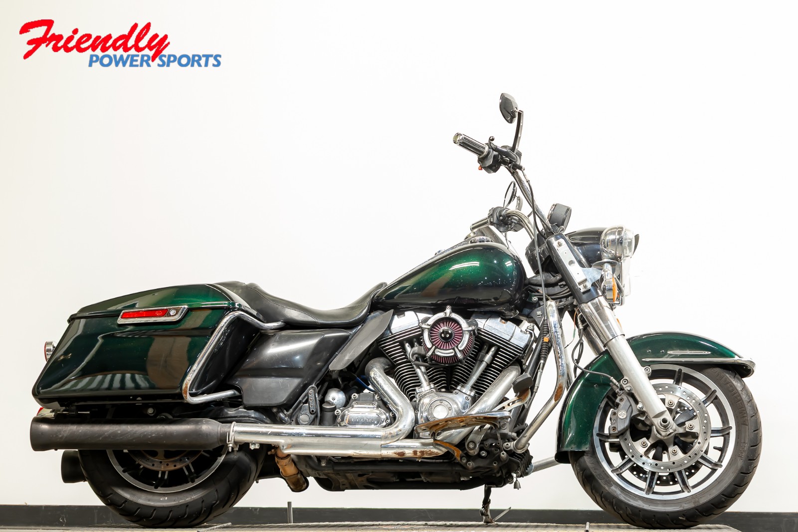 2015 HARLEY-DAVIDSON Road King