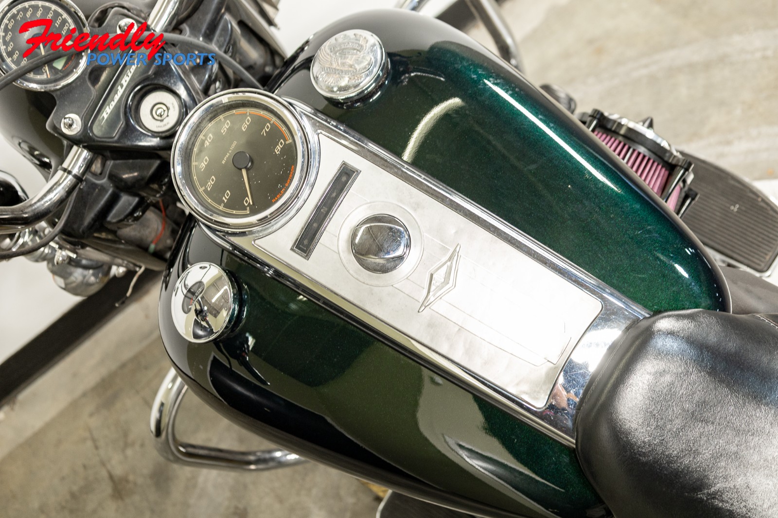 2015 HARLEY-DAVIDSON Road King