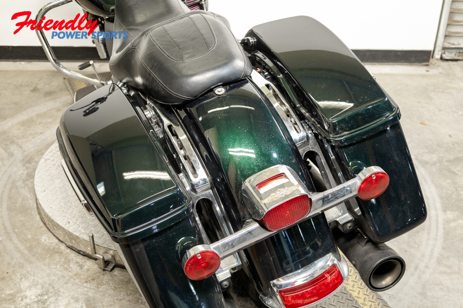 2015 HARLEY-DAVIDSON Road King