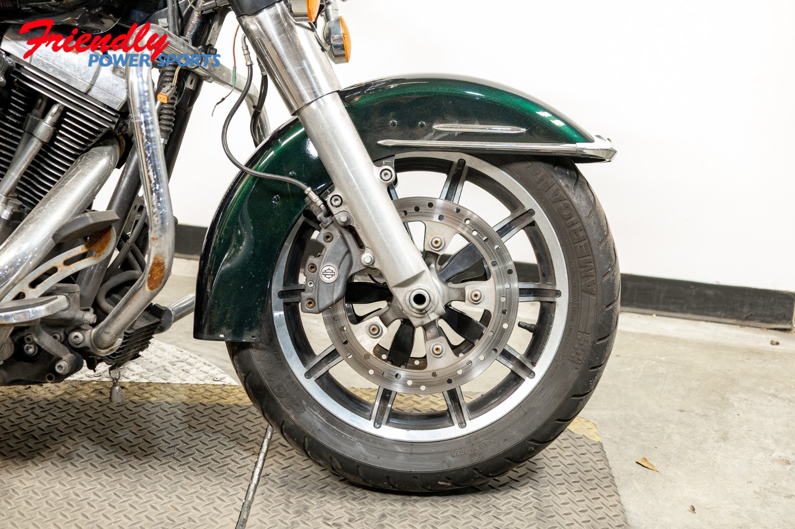 2015 HARLEY-DAVIDSON Road King