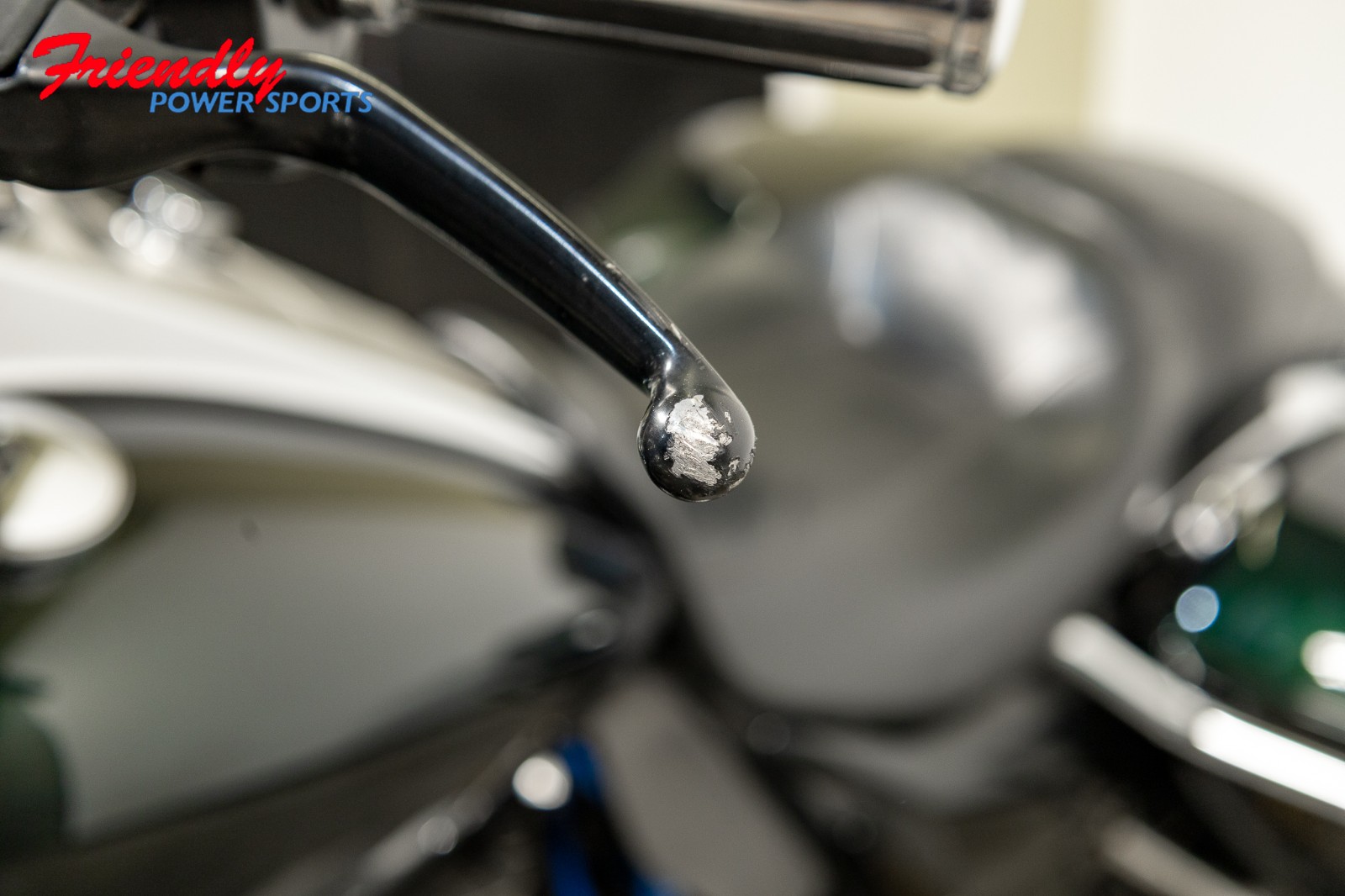 2015 HARLEY-DAVIDSON Road King