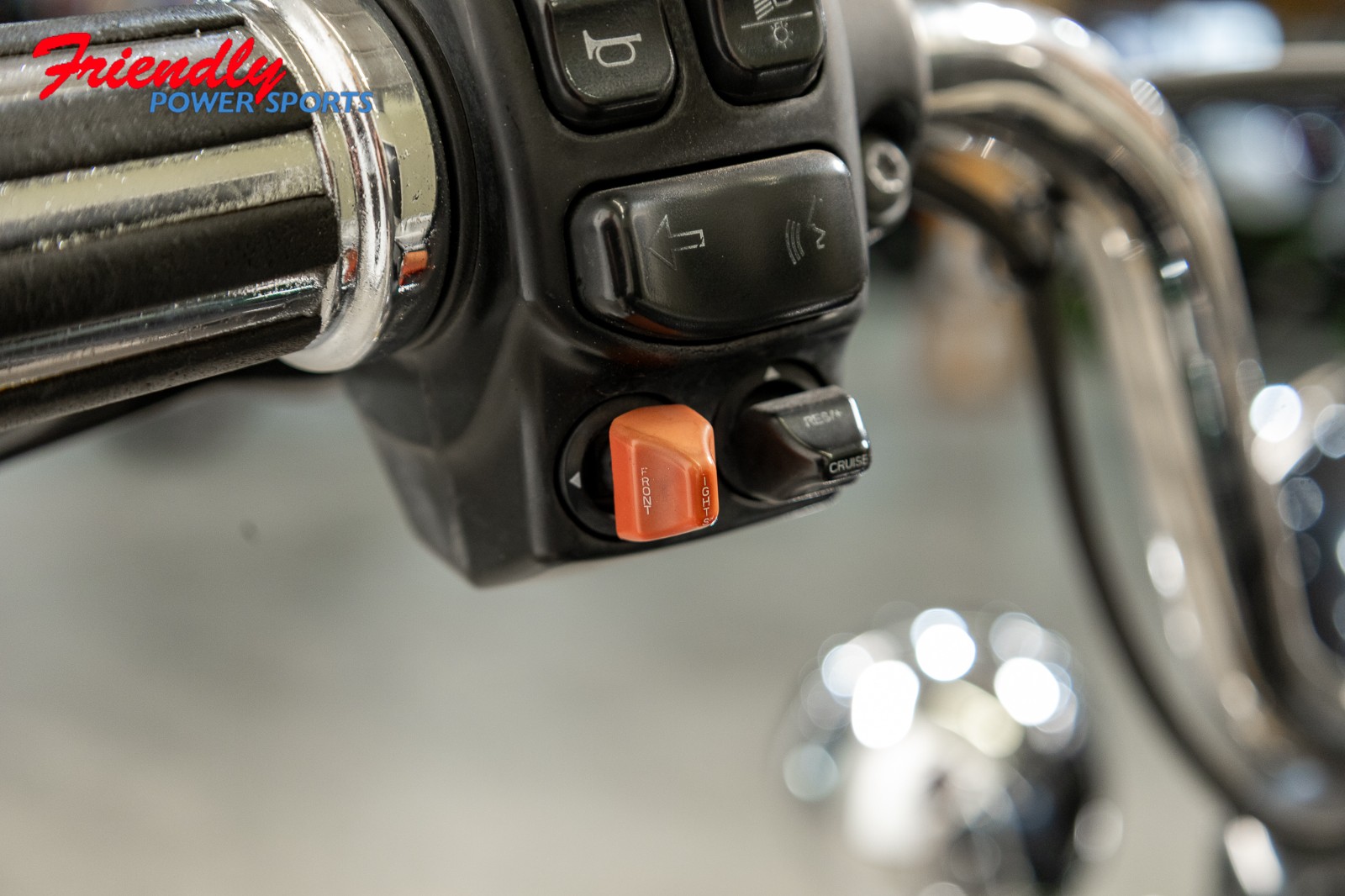 2015 HARLEY-DAVIDSON Road King