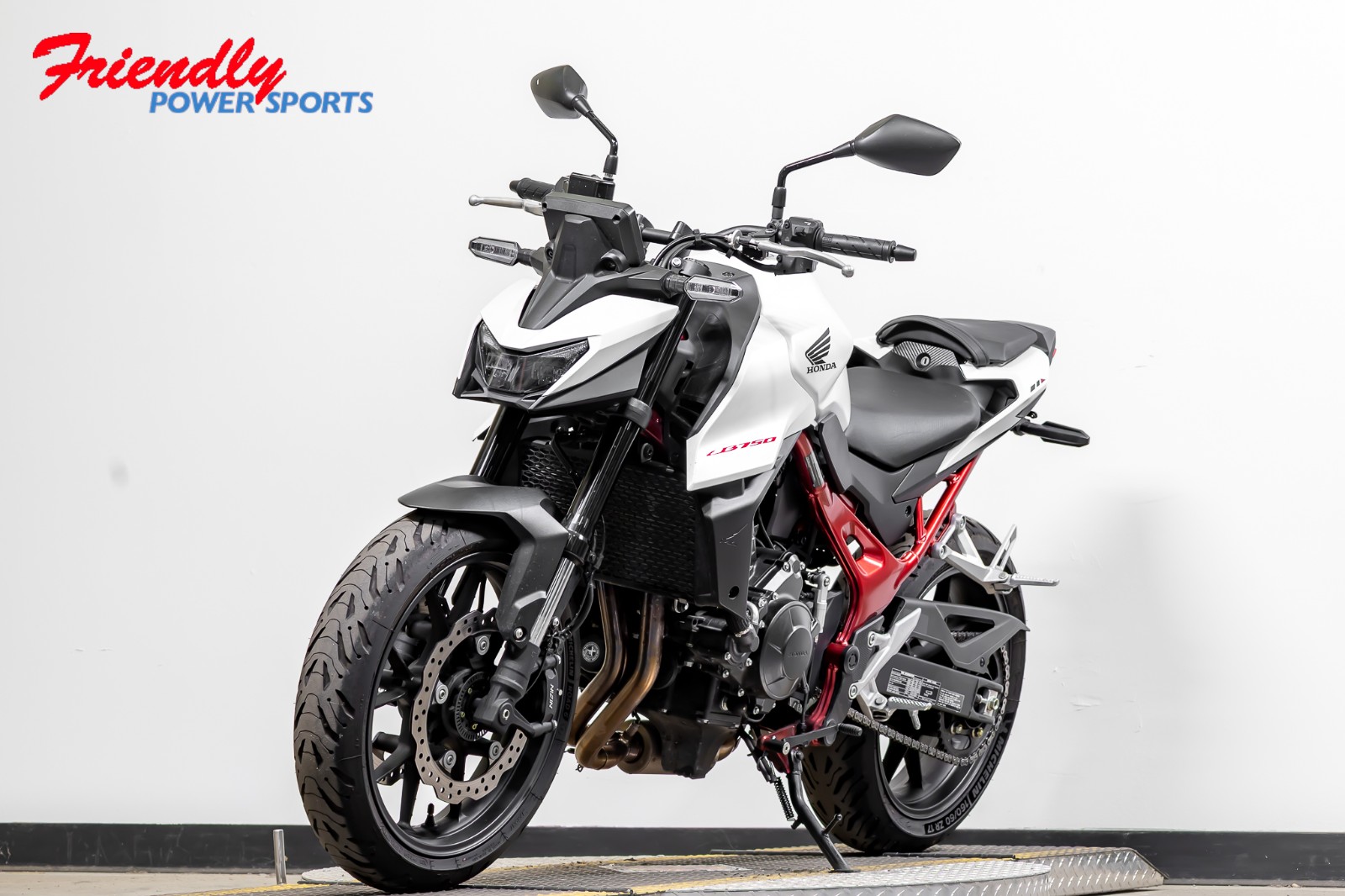 2025 HONDA CB750 Hornet Base