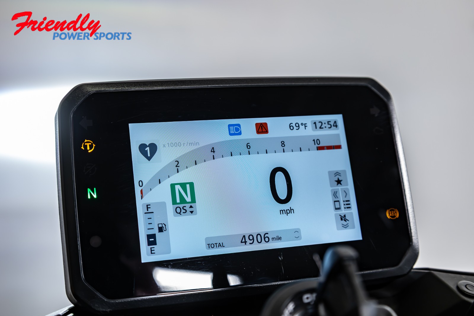 2025 HONDA CB750 Hornet Base