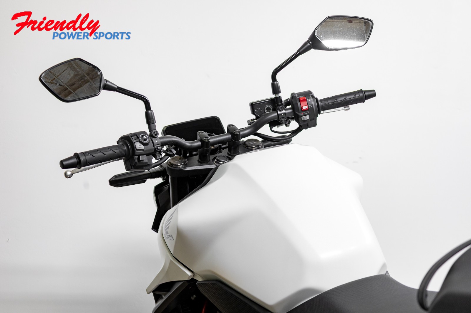 2025 HONDA CB750 Hornet Base