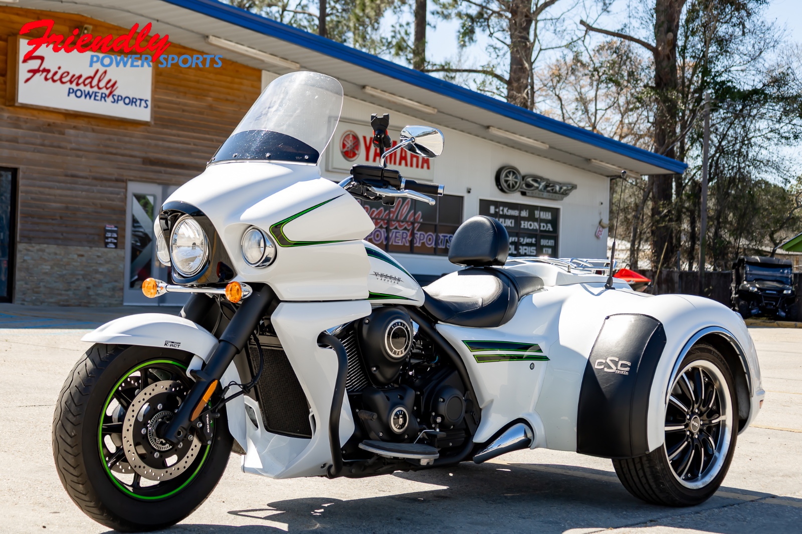 2016 KAWASAKI Vulcan® 1700 Vaquero® ABS TRIKE