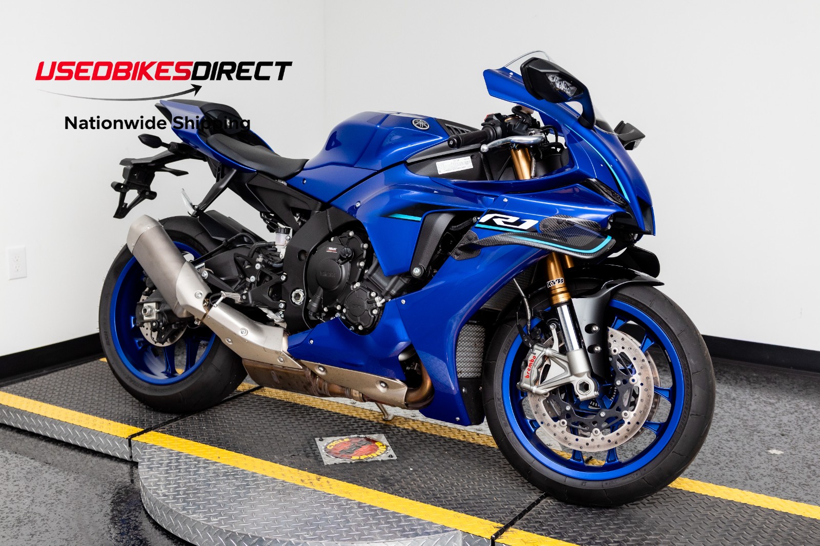 2026 YAMAHA YZF-R1