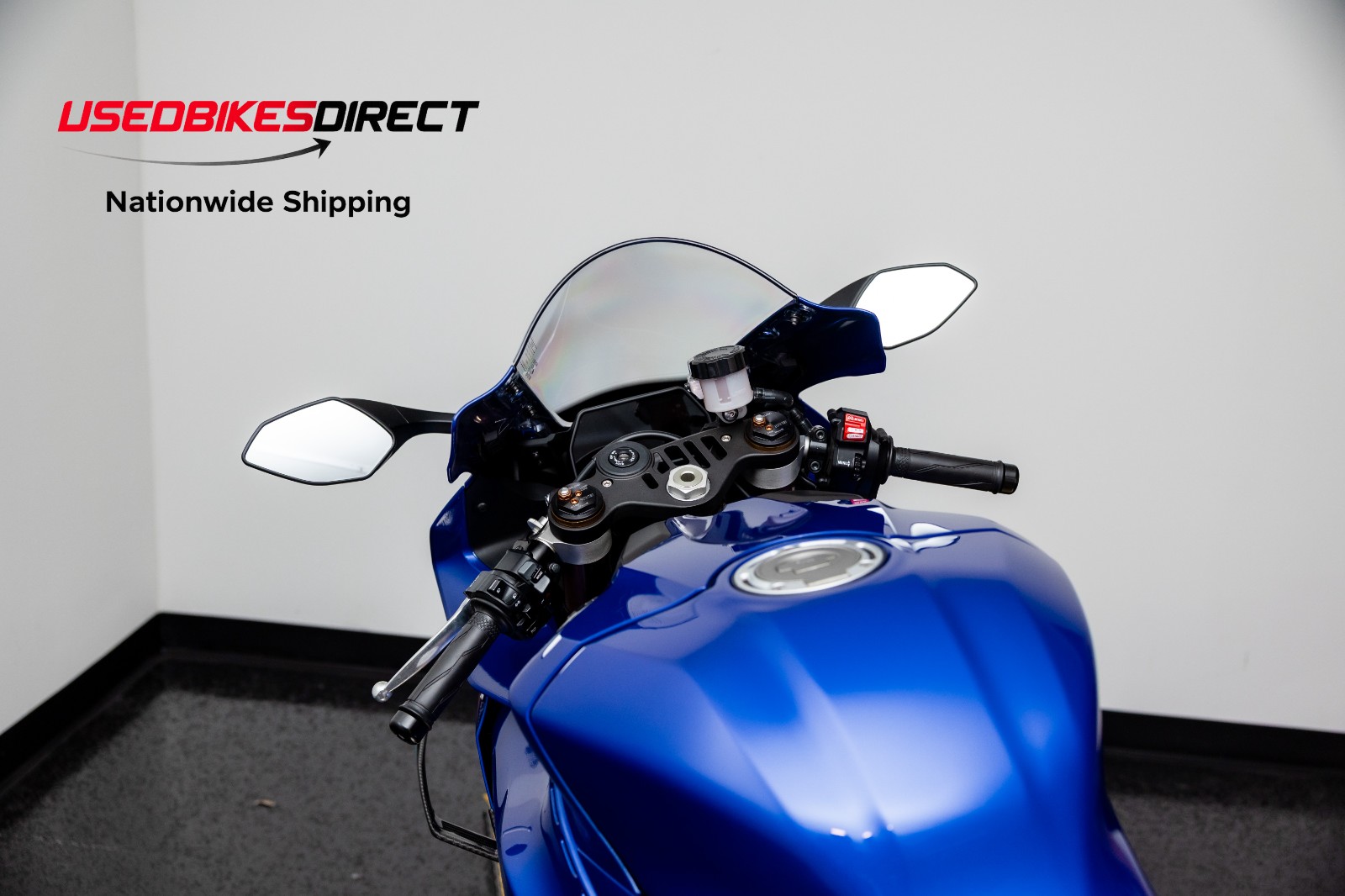 2026 YAMAHA YZF-R1